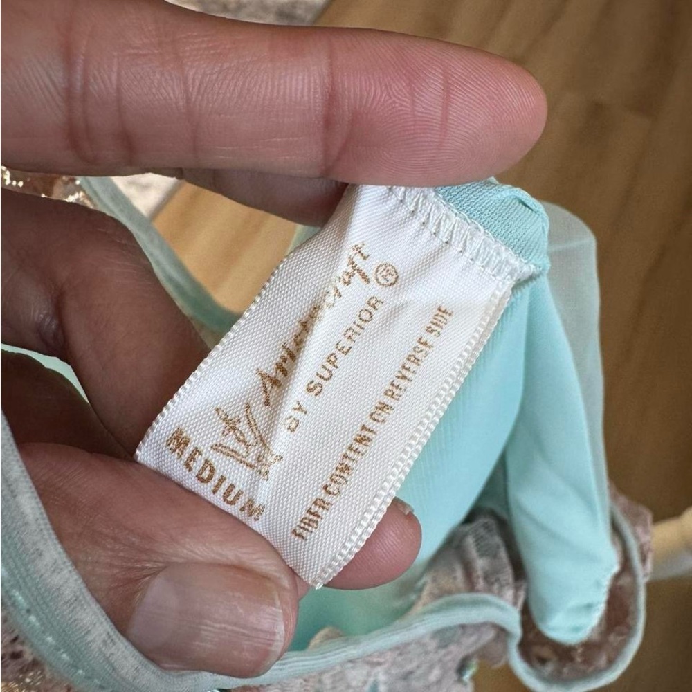 Vintage Mint Green Lace Trim Nightgown - Picture 6 of 7